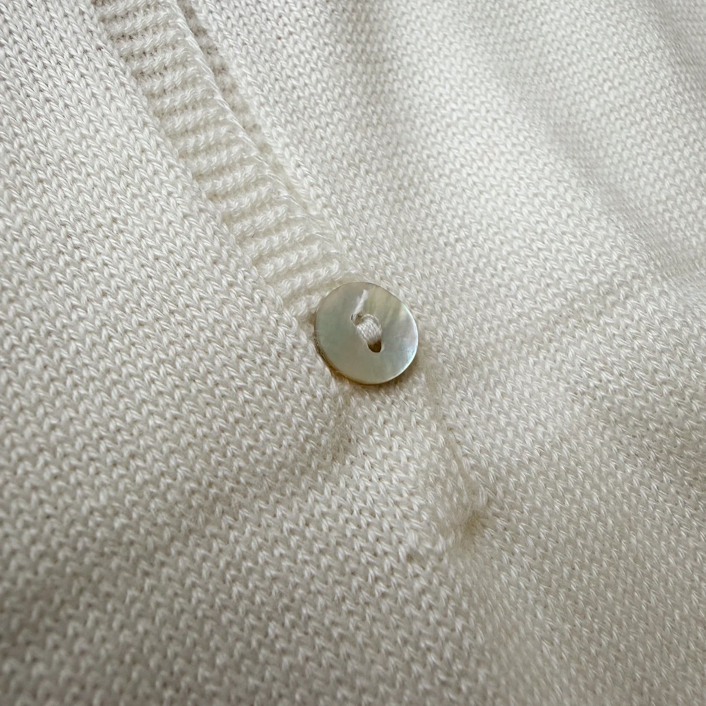 Macacão em malha com gola Peter Pan e motivo ursinho