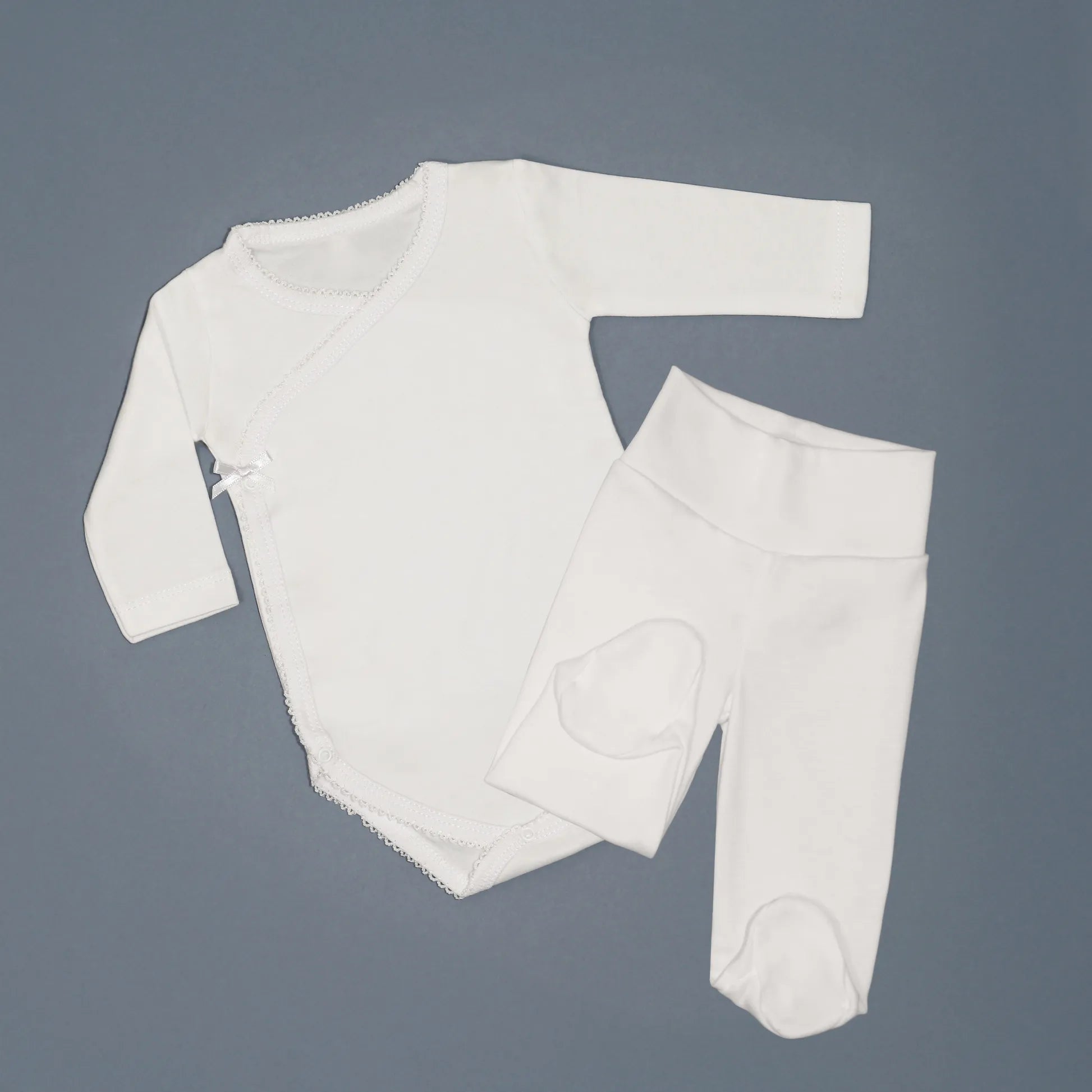Body de trespasse com collant cardado com bordado em redor branco
