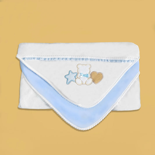 Manta de algodão com motivo ursinho entre estrela e coração azul